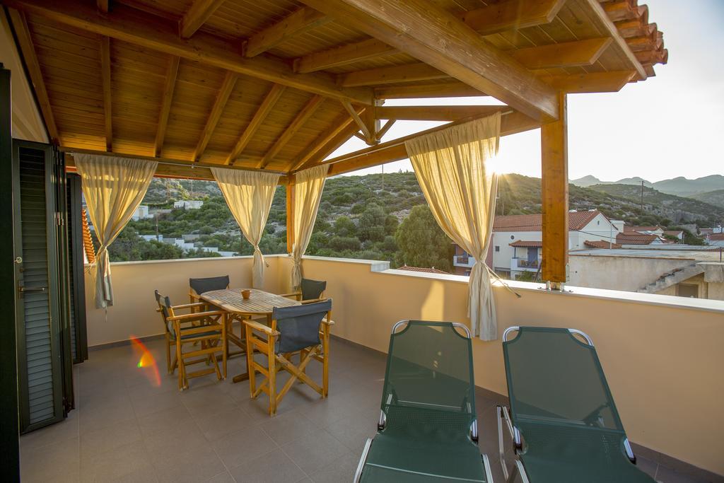 Koumeika Amfilissos Hotel מראה חיצוני תמונה